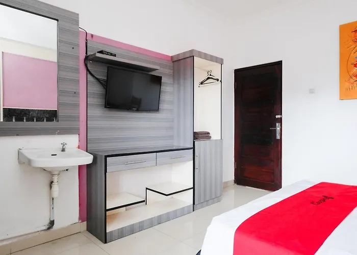 Reddoorz At Serenity Teuku Umar Hotel