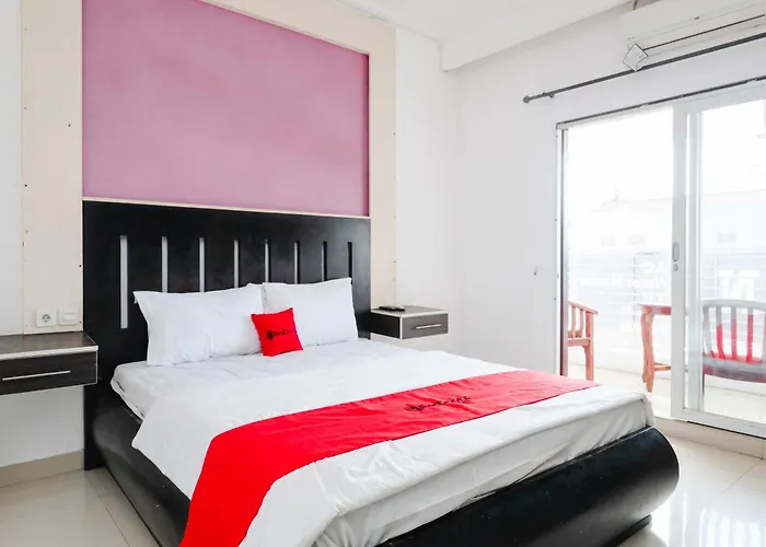 ホテル Reddoorz At Serenity Teuku Umar 2*