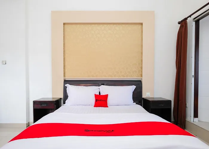 Reddoorz At Serenity Teuku Umar Hotel 2*